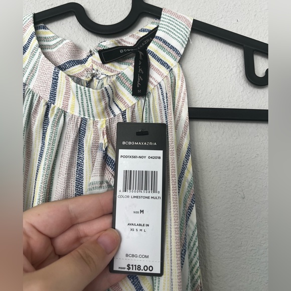 NWT BCBG Sleeveless White Striped Top, size M - Picture 4 of 4